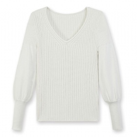 V-Neck Pullover with Textured Sleeve Detail – Pure White · The Cashblend Balance